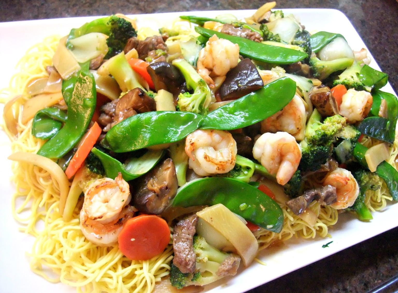 Cantonese Chow Mein 1536x1133 